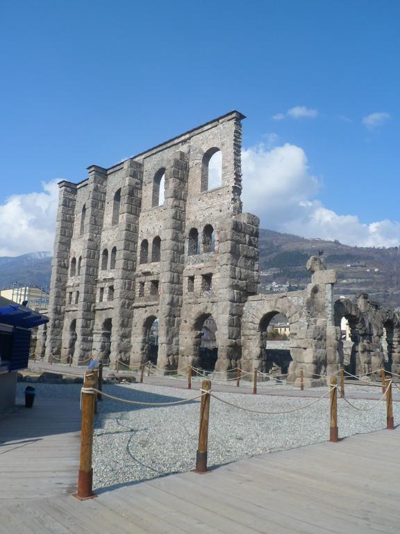Appartamento" Le Bourg 61" Vda Cir 0208 Aosta Exteriör bild
