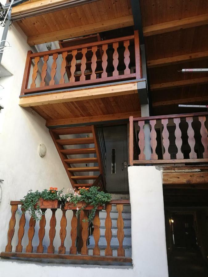 Appartamento" Le Bourg 61" Vda Cir 0208 Aosta Exteriör bild